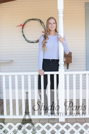 Suzi Holcomb14