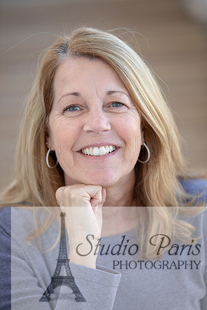 Suzi Holcomb34