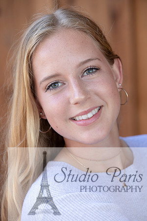 Suzi Holcomb78