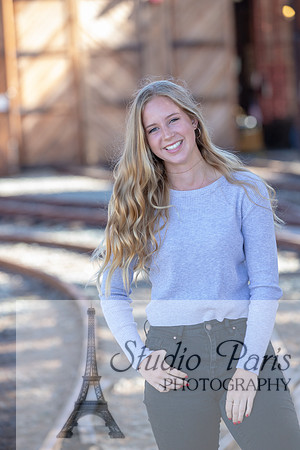 Suzi Holcomb163