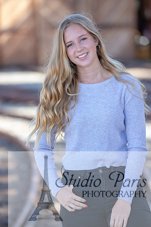 Suzi Holcomb166