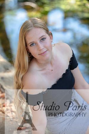 Suzi Holcomb276