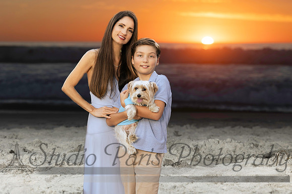 Lore Teran beach2